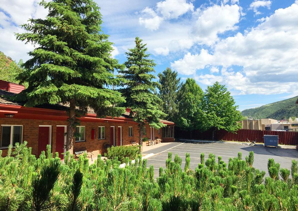 Frontier Lodge Glenwood Springs Exterior photo